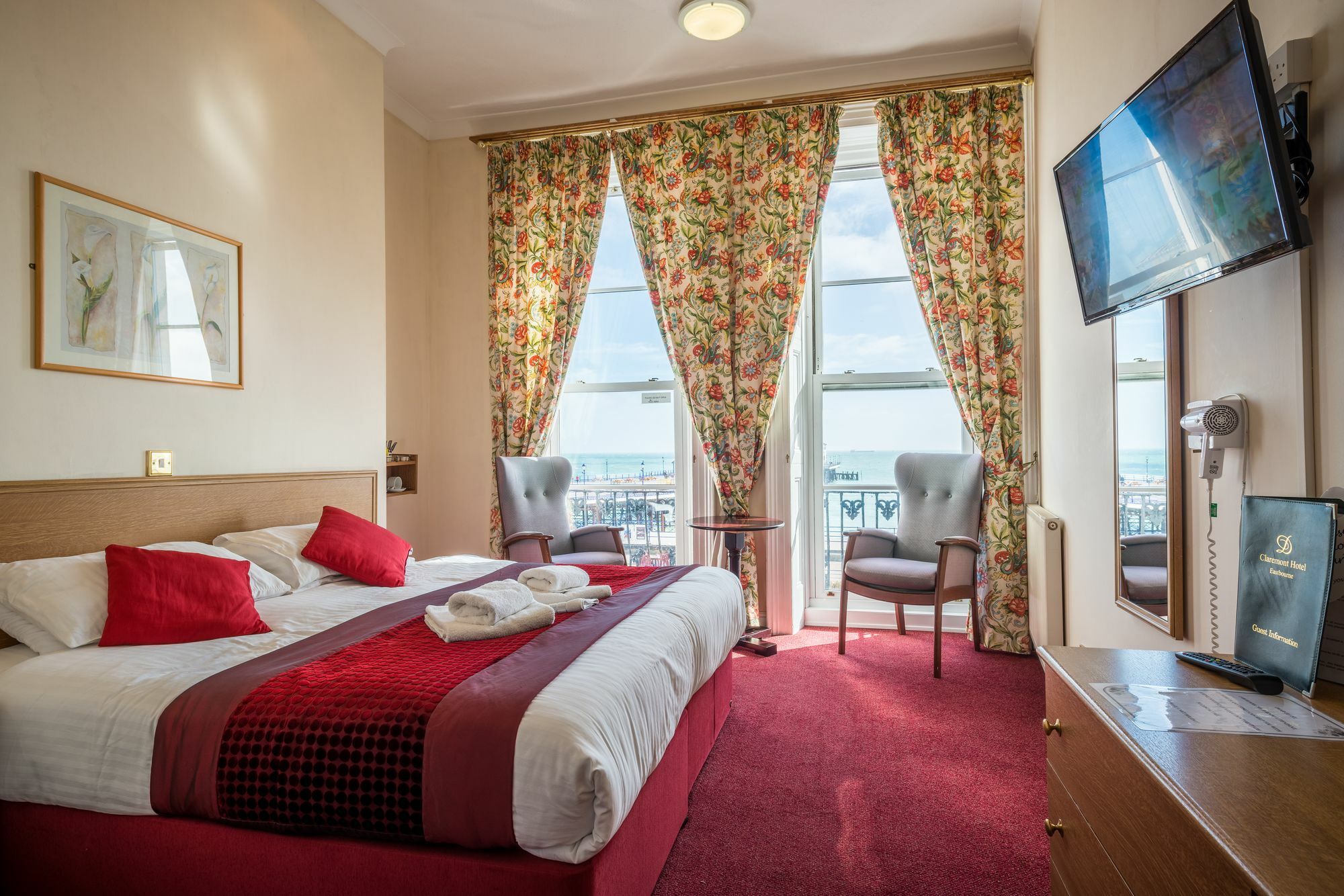 Claremont Lions Hotel Истборн Екстериор снимка
